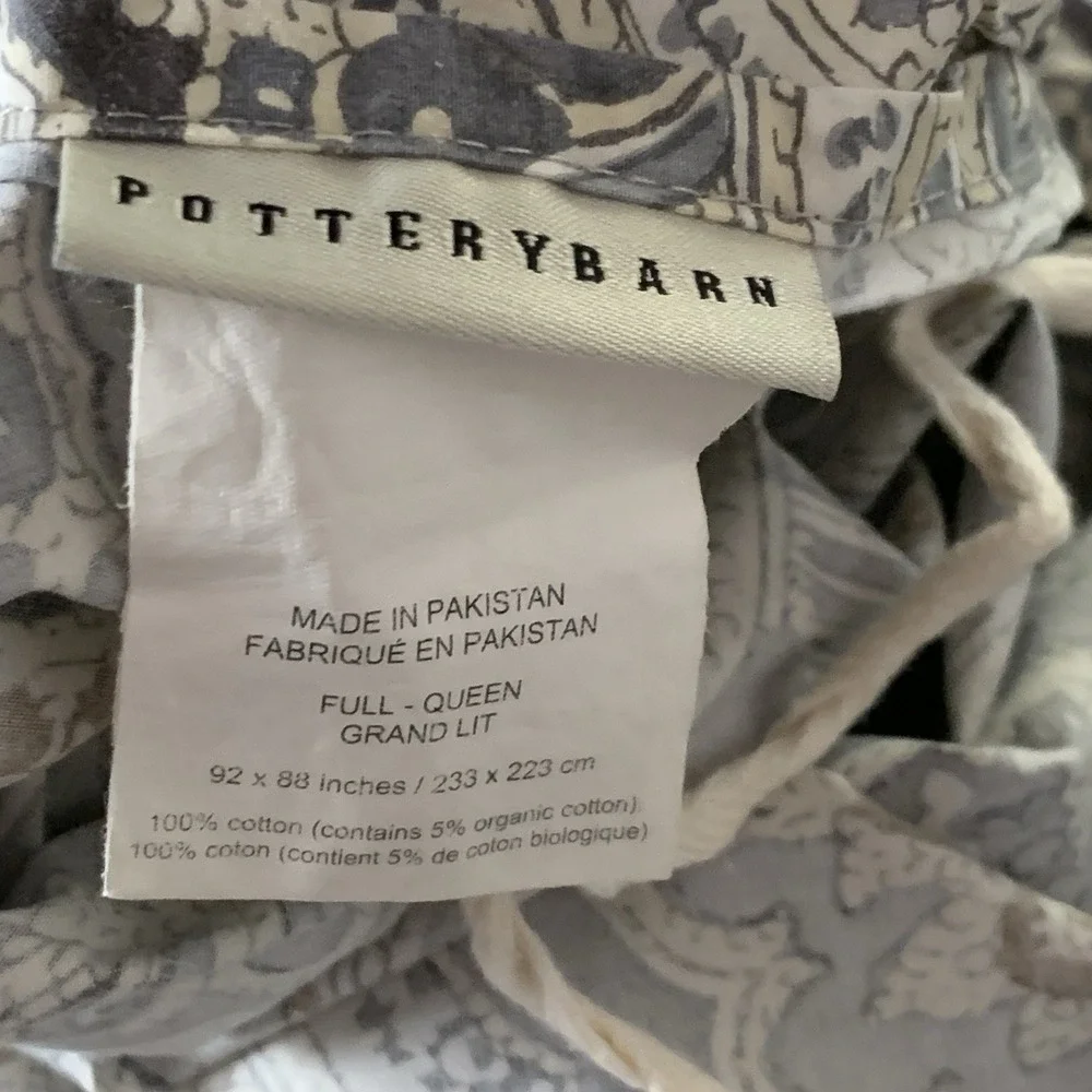 Pottery Barn Beale Paisley Duvet Cover And Two Shams
